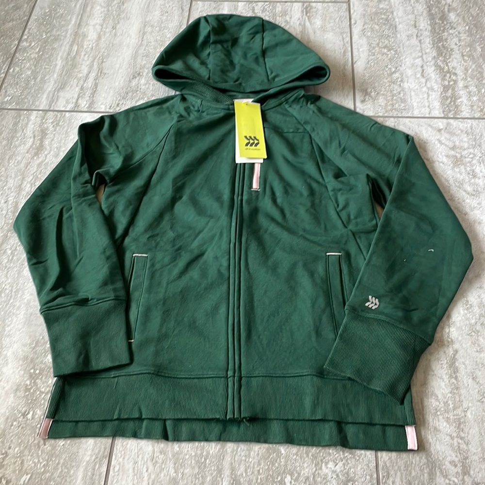 All in Motion M(8-10)green hooded .raglan sleeves,,zip up 3pockets for kids